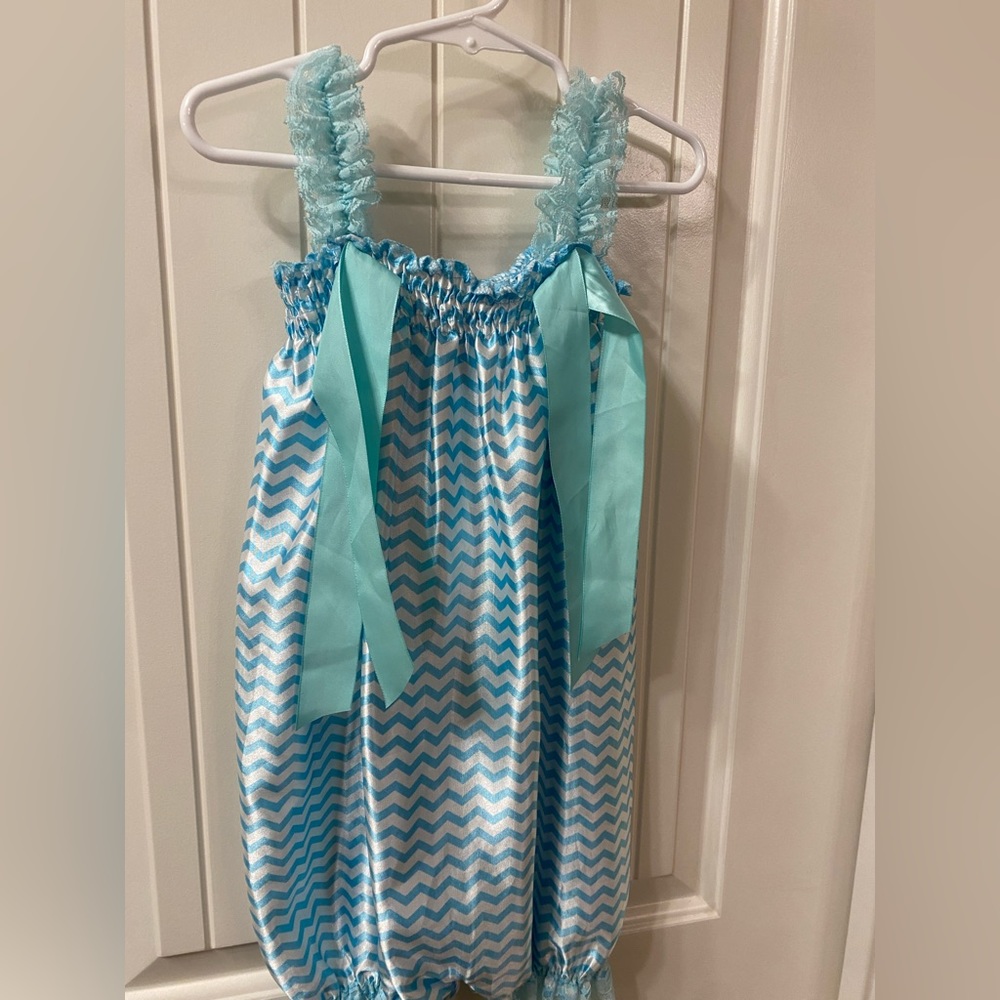 Boutique Style Onesie romper Blue and White with bows size 3t